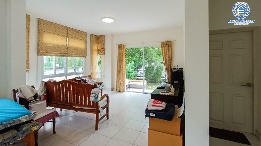 *****บ้านเดี่ยวมือสองกรุงเทพมหานคร ม.สราญสิริ รามอินทรา2 เนื้อที่มากถึง 59.5 ตร.ว. ฟังก์ชัน 3 ห้องนอน 3 ห้องน้ 2 ที่จอดรถ แถมฟรี! 2 เครื่องปรับอากาศ 1 เครื่องทำน้ำอุ่น บนทำเลแห่งการเดินทาง ใกล้ทางด่วน "ฉลองรัช" ราคาคุ้ม!